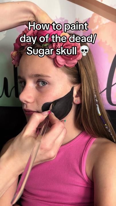 Easy Day Of The Dead Face Paint, Day Of Dead Face Paint, Day Of The Dead Face Painting, Day Of The Dead Makeup Tutorial, Sugar Skull Face Paint Easy, Skull Face Paint Easy, Skull Face Makeup Easy, Easy Day Of The Dead Makeup, Day Of The Dead Face Paint