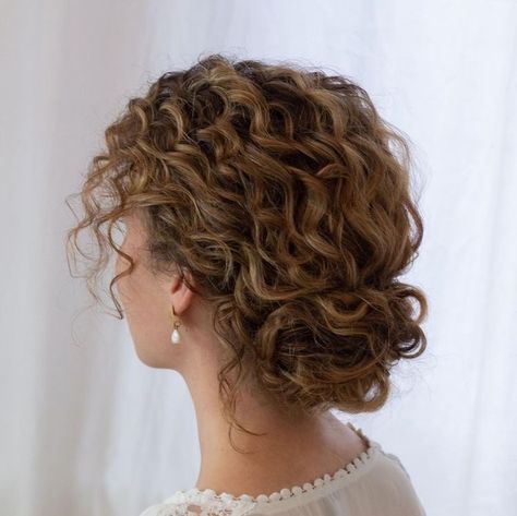 Curly Bun Bridesmaid, Curly Hair Bun Wedding Hairstyles, Wedding Hairstyles For Bridesmaids Curly Hair, Curly Hair Up Down Half Up Half Down, Curly Short Hairdo, Curly Short Prom Hair, Elegant Low Bun Curly Hair, Formal Hair For Short Curly Hair, Curly Low Bun Bridal Hair