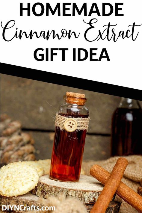 Homemade cinnamon extract is a great gift idea for any occasion. Not only is it easy to make, but it also looks great in decorative bottles. Homemade Cinnamon Extract, Cinnamon Infused Oil, How To Make Cinnamon Oil, Infused Gifts, Extracts Homemade, Extract Recipes, Diy Extracts, Homemade Extracts, Cinnamon Extract