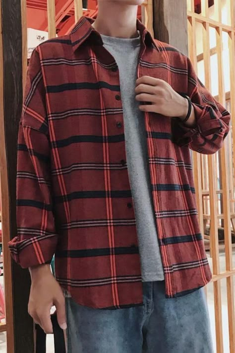 Flannel Shirt Outfit, Aesthetic Clothing Stores, Hip Hop Clothing, Flannel Outfits, Style Smart Casual, Plaid Sleeve, Mens Casual Dress Outfits, Plaid Shirts, Hip Hop Outfits