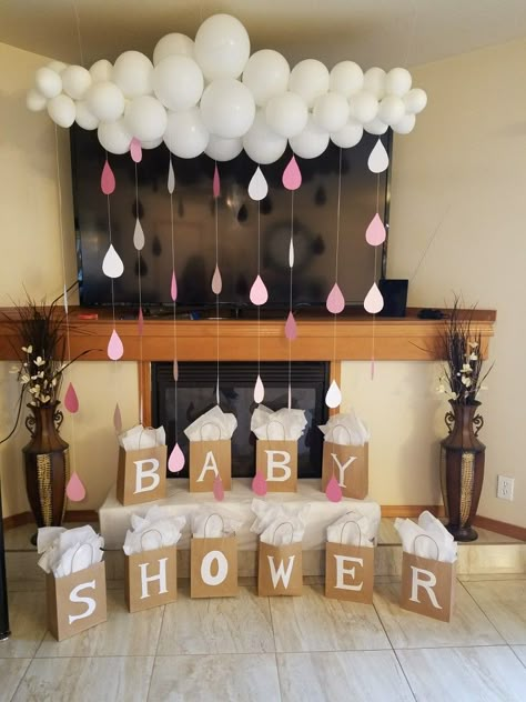 Baby Shower Simple Decorations, Simple Baby Shower Decorations, Easy Baby Shower, Gender Reveal Baby Shower Themes, Fiesta Shower, Diy Baby Shower Decorations, Baby Shower Theme Decorations, Baby Shower Deco