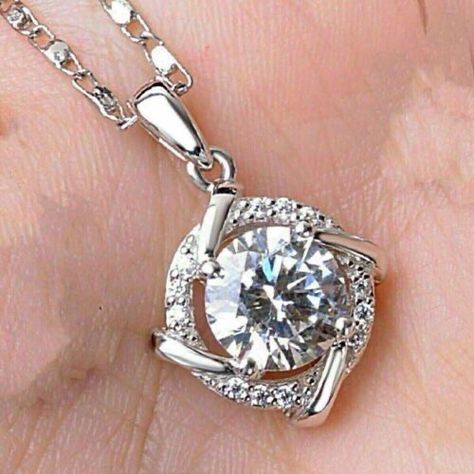 Diamond Pendent, Diamond Pendants Designs, Diamond Bracelet Design, Pendant Ideas, Halo Necklace, Jewelry Design Drawing, Wedding Pendant, Diamond Pendants, Halo Pendant