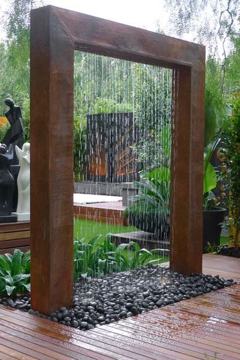 Fountain Diy, Moderne Have, Diy Garden Fountains, Backyard Water Feature, Outdoor Fountain, Water Walls, Water Features In The Garden, Diy Water, Garden Fountain