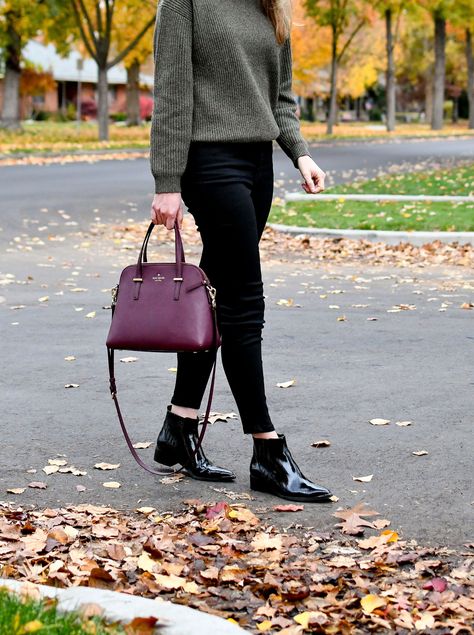 Burgundy Bag Outfit Winter, Plum Purse Outfit, Designer Purse Outfit, Burgundy Handbag Outfit, Burgundy Purse Outfit, Purple Bag Outfit, Purple Bags Outfit, Burgundy Bag Outfit, Burgundy Backpack