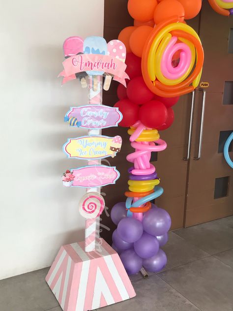 Candy Land Birthday Party Decorations, Candy Shop Party Decorations, Candy Theme Party Decorations, Candy Party Ideas Decorations, Candy Land Game Ideas, Candyland Entrance, Candy Birthday Decorations, Candy Theme Birthday Party Decorations, Candyland Theme Party Decorations