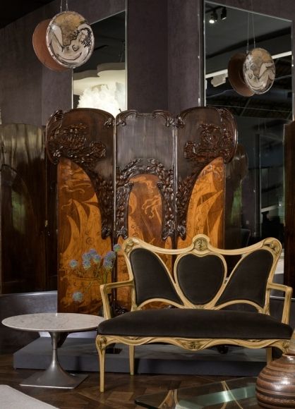 Grenade Art Nouveau Settee - Georges De Feure - Collection - Maison Gerard Art Nouveau Sofa, Art Nouveau Couch, Art Nouveau Leather Living Room Den, Art Noveau Furnitures, Art Nouveau Wall Mirror, Georges De Feure Art Nouveau, Settee Couch, Magnolia Park, Art Nouveau Decor