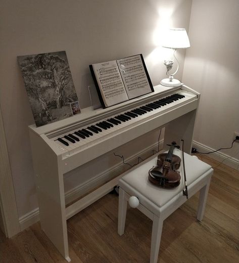 Casio Piano, Piano Living Rooms, Piano Girl, Piano Decor, Lofi Music, White Piano, No One Understands, Piano Room, Music Motivation