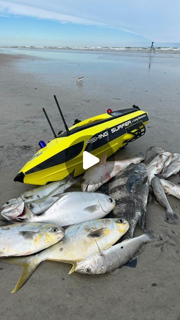 Hey Skipper on Instagram: "is this CHEATING? fishing w/ Remote Control Boat (pt 1)
.
.
.
#fishing #fishingreel #beachfishing #dronefishing" Kayak Trolling Motor, Fishing Pontoon Boats, Offshore Fishing Boats, Best Fishing Kayak, Red Wing Mn, Fishing Gadgets, Bass Fishing Boats, Remote Control Boats, Pt Boat