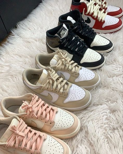 Air Jordan 1 Dark Mocha, Jordan 1 Dark Mocha, High Fashion Brands, Nike Yeezy, Sneaker Shop, All Nike Shoes, Nike Air Shoes, Shoes Sneakers Nike, Cute Nike Shoes