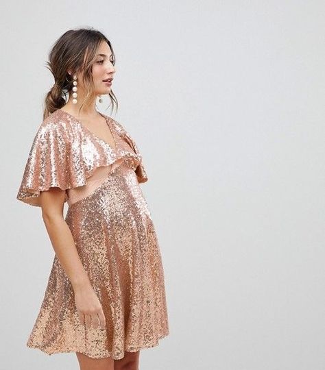 11 New Year's Eve 2017 Maternity Dresses That Will Make Your Bump Shine Sequin Maternity Dress, Cute Maternity Clothes, Pregnant Outfits, Pregnancy Dress, Fashion Maternity, Dresses Maternity, Cute Maternity, Dress Stylish, Dress Maternity