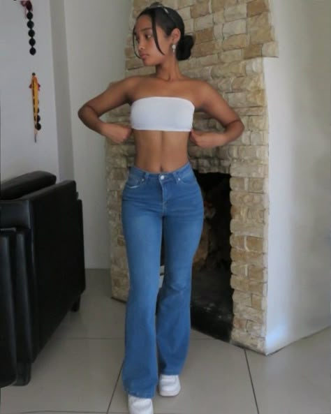 Flare jeans, y2k aesthetic, high rise flare jeans Y2k Fashion Flare Jeans, Flare Jeans With Tank Top, Flare Long Sleeve Top Outfit, High Waisted Blue Jeans Outfit, Tube Top Fits Aesthetic, Low Waisted Leggings Outfit, High Rise Flair Jeans Outfit, Midrise Jean Outfit Y2k, Flare Jeans With Air Forces