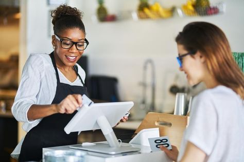 How Three Financial Service Providers Are Using Experience Management To Improve Their Customer And Employee Experience Pos Software, Pos System, Erp System, Business Content, Credit Card Processing, Customer Loyalty, Sales Manager, Point Of Sale, Financial Management