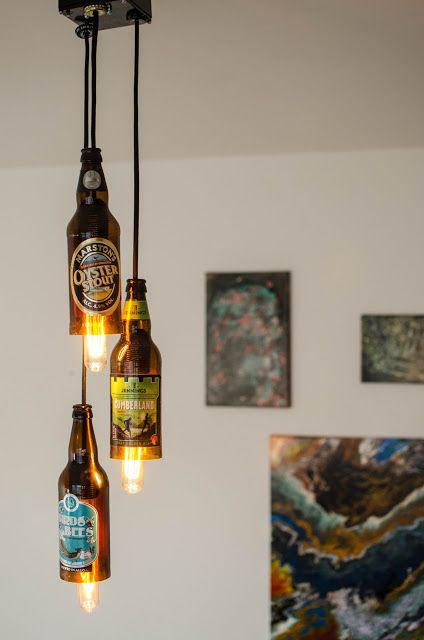 Diy With Beer Bottles, Beer Bottle Recycling Ideas, Beer Bottles Decoration, Beer Bottle Crafts Decoration, Beer Bottle Ideas, Beer Bottle Decoration Ideas, Beer Design Ideas, Glass Bottle Lights, Diy Beer Bottle