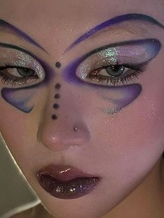 Mekap Mata, Funky Makeup, Drag Make-up, Graphic Makeup, Rave Makeup, Swag Makeup, Smink Inspiration, Purple Makeup, Ethereal Makeup