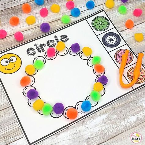 Small Group Activities Preschool, Preschool Small Group, Centers For Preschool, Toddler Math, Shape Activities Preschool, Preschool Fine Motor Activities, Preschool Centers, Preschool Homeschool, Prek Math