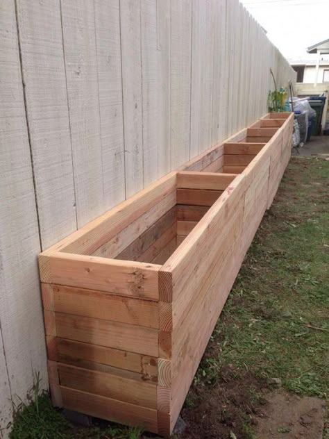 Diy Wooden Planters, Garden Boxes Diy, Diy Garden Fence, Garden Boxes Raised, Diy Planter Box, Wooden Planter, Diy Raised Garden, Front Yard Design, Wood Planter Box