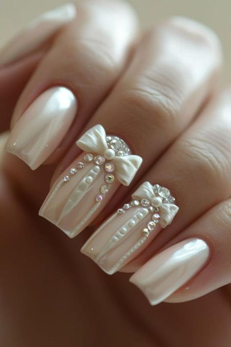 Pearly White Wedding Nails, Vintage Wedding Nails For Bride, Wedding Nailart Bride, Country Wedding Nails For Bride, Bride Nails 2024, Nail Bride Wedding, Nail Wedding For Bride, Wedding Anniversary Nails Ideas, Wedding Nails For Bride Pearl