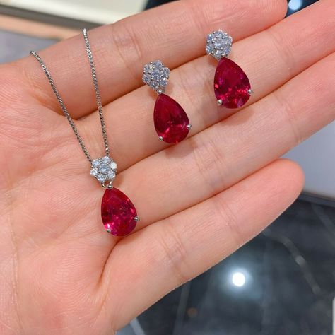 Ruby necklace designs