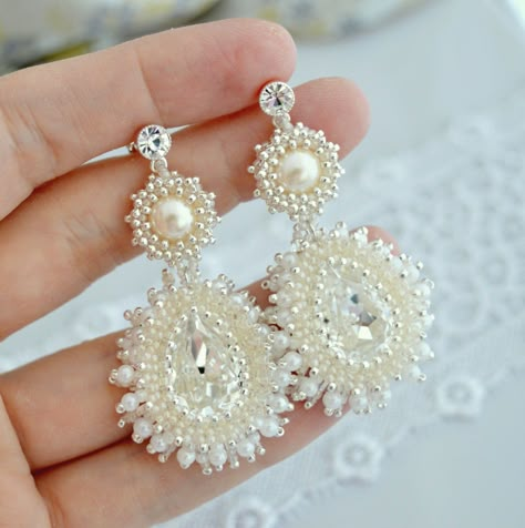 Wedding Beaded Earrings, Beaded Bridal Earrings, Beaded Wedding Earrings, Beaded Earrings For Wedding, Diy Earrings Pearl, Beaded Bridal Jewelry, Beaded Wedding, Beaded Necklace Diy, Bride Earrings