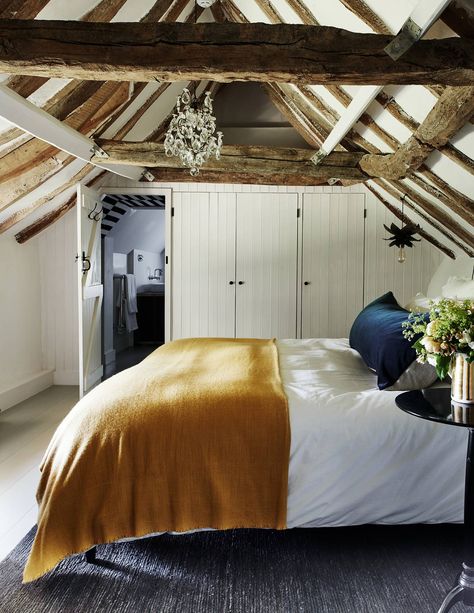 Built In Cupboards, Country Cottage Style, Thatched Cottage, London House, Spare Room, Modern Country, House Garden, Main Bedroom, Built In Wardrobe