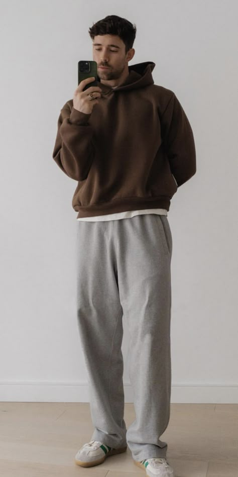 Comfy Guys Outfits, Men Grey Sweatpants Outfit, Mens Cozy Outfits, Grey Sweats Outfit Men, Black Tasman Ugg Outfit Men, Grey Hoodie Outfit Men Aesthetic, Mens Chill Outfits, Baggy Grey Sweatpants Outfits Men, Male Grey Sweatpants Outfit