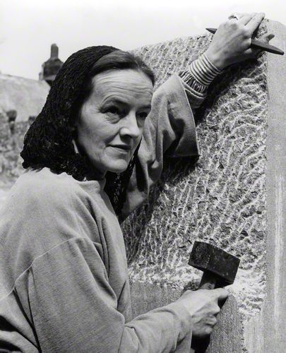 Dame Barbara Hepworth DBE (10 January 1903 – 20 May 1975) was an English sculptor. Her work exemplifies Modernism, and with such contemporaries as Ivon Hitchens, Henry Moore, Ben Nicholson, Naum Gabo she helped to develop modern art (sculpture in particular) in Britain. Artists In Their Studios, Barbara Hepworth Sculpture, Barbara Mori, Barbara Hepworth, Modern Art Sculpture, Antony Gormley, Action Painting, English Artists, Portrait Gallery