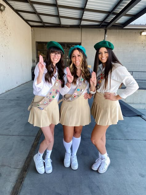 Halloween costume for Girl Scouts. Girl Scout Outfit Halloween Costumes, Girl Scouts Costume, Girl Scout Halloween Costume, Girl Scout Outfit, Scout Outfit, Girl Scout Costume, Halloween Group Costumes, Badass Halloween Costumes, Costumes For Teenage Girl