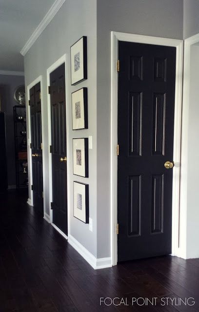 Paint Interior Doors, How To Paint Interior Doors, Interior Doors Black, Paint Doors Black, Painting Interior Doors, Painting Interior Doors Black, Interior Door Colors, Dark Doors, Painted Interior Doors