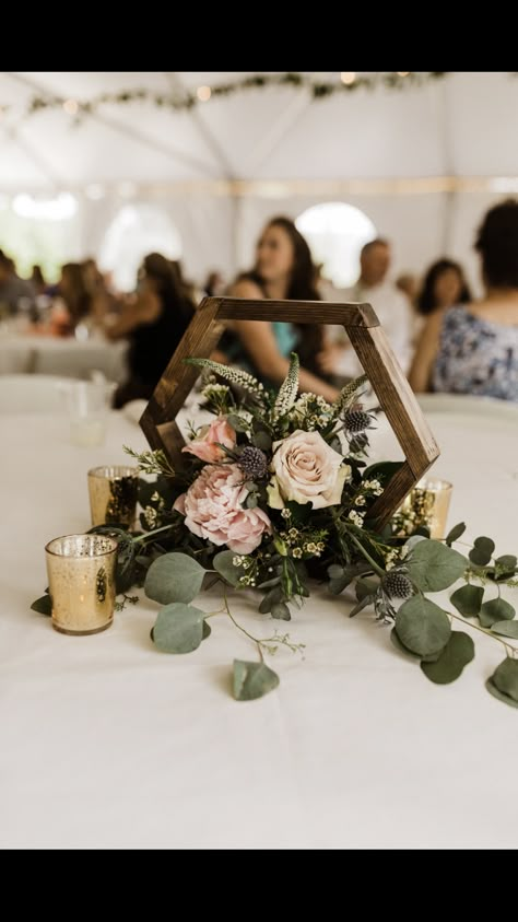 Hexagon Centerpiece With Flowers, Hexagon Floral Centerpiece, Wedding Hexagon Centerpieces, Wood Hexagon Centerpiece, Hexagonal Centerpieces, Hexagon Centerpiece Wedding Inspiration, Hexagon Wedding Centerpieces, Metal Tray Centerpiece, Wood Flower Centerpiece