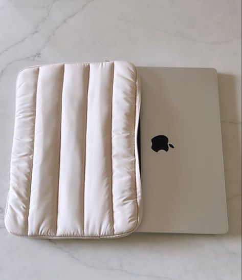 Amazon.com: Comfyable Puffy Laptop Sleeve 13 Inch 14 Inch, Quilted Puffer Laptop Carrying Case for Women, Pillow Case Compatible for MacBook Air M2 M1, MacBook Pro 13 Inch 14 Inch, 13 in 14 in Cover, Rice : Electronics Puffer Laptop Case, Laptop Pouch Aesthetic, Aesthetic Laptop Case Bag, Cute Laptop Cases Sleeve, Laptop Cases Aesthetic, Aesthetic Laptop Bag, Computer Case Aesthetic, Laptop Sleeve Aesthetic, Student Gifts For Christmas