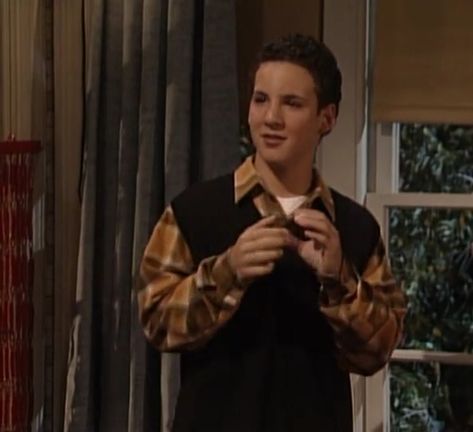 Cory Matthews Aesthetic, Cory Matthews Outfits, Cory Boy Meets World, Wyatt Core, Marauders Script, Bmw Aesthetic, Cory And Shawn, Shawn Hunter, Cory Matthews