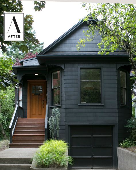 Before and After: Black Paint Modernizes Home Exterior | Apartment Therapy Dark Exterior House Colors, Dark Exterior House, Portland House, Black Houses, Exterior House Color, Dark House, Exterior Paint Color, Casas Coloniales, Exterior Paint Colors For House