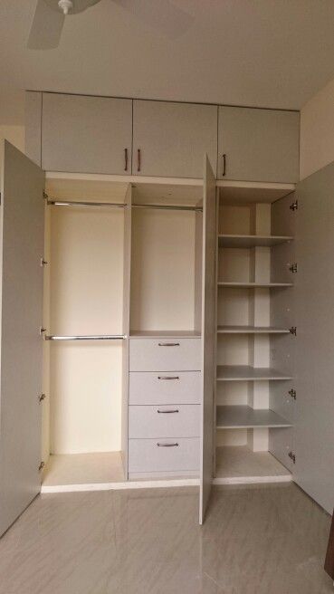 Cabinets Bedroom Wardrobe, Cabinet Layout Bedroom, Ideas Closets Pequeños, Ideas Para Closet Pequeños, Wardrobe Interior Layout, Closet Idea, Bedroom Cupboards, Closet Design Layout, Bedroom Cupboard Designs