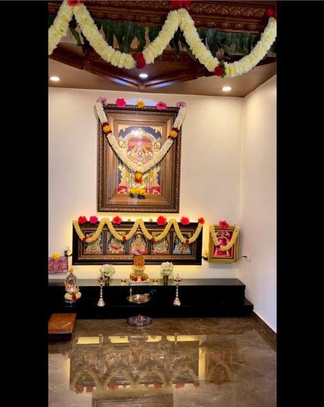 Pooja Room Photos Ideas Indian, Indian Gods Room Ideas, Puja Room In Hall, Pooja Room Design Indian, Small Pooja Room Ideas, Pooja Room Ideas Indian Modern, Pooja Room Ideas, Pooja Room Ideas Indian, Pooja Door Design