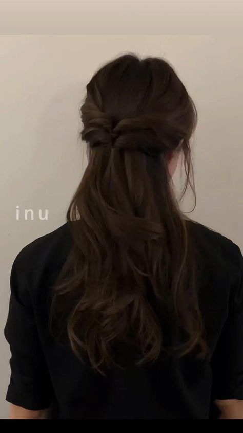 Hair Style Vedio, Hair Style Korea, Hair Tips Video, Hairdos For Short Hair, Front Hair Styles, Hair Tutorials For Medium Hair, Peinados Fáciles Para Cabello Corto, Hair Up Styles, Bun Hairstyles For Long Hair