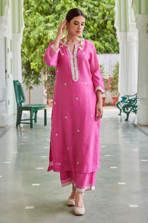 Buy Fuchsia Cotton Chanderi Embroidered Floral Notched Kurta And Palazzo Set For Women by Charu Makkar Online at Aza Fashions. डिजाइनर कपड़े, Kurtis Design, Kurta And Palazzo, Kurta Patterns, Simple Kurta Designs, Long Kurti Designs, Salwar Kamiz, Beautiful Pakistani Dresses, Palazzo Set