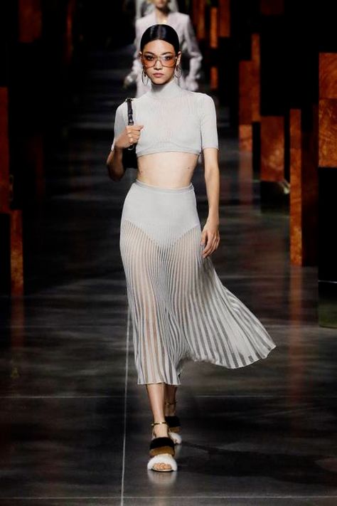 Mika Schneider, Visionary Fashion, Spring And Summer Outfits, Summer Outfits For Women, Skirt Trends, Spring Summer 2022, 2022 Fashion, Fashion Runway, Summer Outfits Women