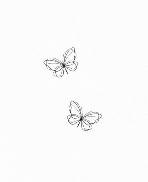 Flash Tattoo Borboleta, Butterfly Flash Tattoo, Tattoo Borboleta, Borboleta Tattoo, Round Tattoo, Tattoos Inspo, Cute Small Tattoos, B Tattoo, Women's Tattoo