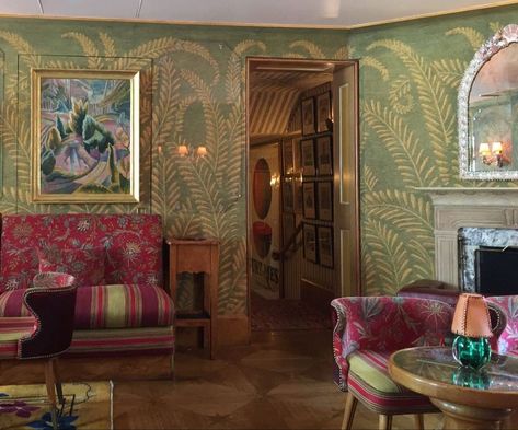 Rifat Ozbek, Private Members Club, Monochromatic Room, Fern Wallpaper, Members Club, London Interior, Mayfair London, London House, Retail Interior