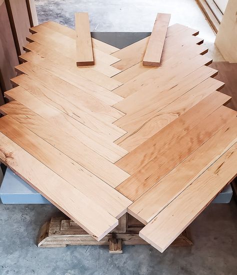 Herringbone Table Top Diy, Herringbone Table, Modern Farmhouse Coffee Table, Farmhouse Coffee Table, Diy Table Top, Herringbone Wood, Coffee Table Farmhouse, Turned Wood, Wood Table Top