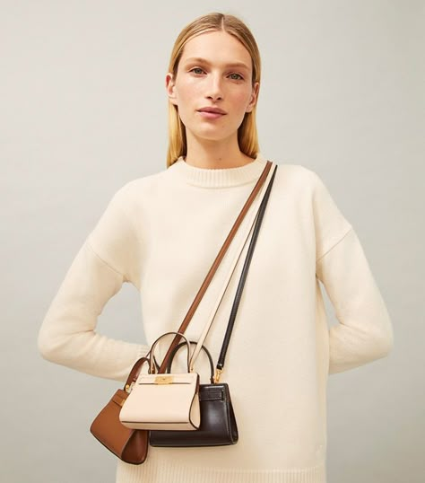 Designer Mini Bags: Mini Cross Body Bags & Handbags | Tory Burch Mini Bag Outfit, Hand Bags Ideas, Mini Designer Bags, Luxury Paper Bag, Luxe Handbags, Glam Aesthetic, Mini Outfit, Micro Bag, Small Leather Bag