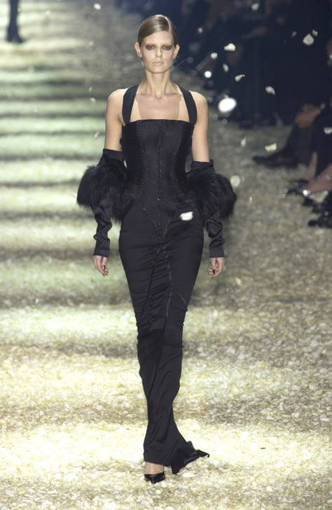 (99+) PRADA Perspective on Tumblr Givenchy Runway, 1990 Style, Prada Dresses, 2003 Runway, The Most Beautiful Dress, Most Beautiful Dress, Givenchy Fashion, Prada Dress, Prada Fashion