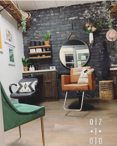 747 Likes, 35 Comments - Sola Salon Studios (@solasalons) on Instagram: “Good vibes at @opal_onyx_studio 🙌” My Salon Suite Modern, Salon Suite Color Schemes, Industrial Salon Suite, Country Chic Salon Ideas, Small Salon Boutique Ideas, Earthy Salon Ideas, Japandi Hair Salon, Witchy Hair Salon, Salon Studio Suite Ideas