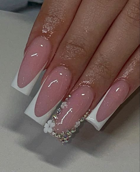 There's a new beauty trend taking over Instagram and it's absolutely stunning. Say hello to "quartz nails". Nails Acrylic Frenchies, Simple Nail Sets Acrylic, Cute Simple Nails With Gems, Medium Nail Sets Acrylic, Plain Birthday Nails, Bling Out French Tips, Easy Nail Sets, French Tip Nails With Rhinestones Bling, Square Rhinestone Acrylic Nails