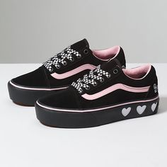 Vans x Lazy Oaf Old Skool Platform Outfits With Platform Vans, Platform Vans Outfit, Vans Wallpaper, Vans Boots, Women Vans, Vans Shoes Women, Cute Vans, Old Skool Platform, Platform Vans