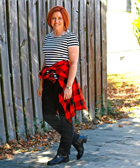 Buffalo Plaid Shirt Outfit, Plaid Shirt Around Waist, Shirt Around Waist, Buffalo Print, Buffalo Plaid Shirt, Flannel Outfits, Plaid And Leopard, Wool Clothing, Striped Turtleneck