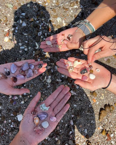 Did you hear it’s earth month? We think it should be earth year.. maybe even earth life. Mother Gaia amazes me Ashley Core, Earth Core, Holding A Camera, Mother Gaia, Earth Month, Earthy Aesthetic, Manifesting Vision Board, Heaven And Earth, Earth Lover