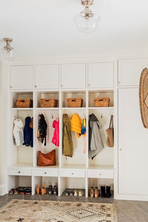 Mudroom Backpack Organization, Large Mudroom Ideas, Family Lockers, Garage Landing Mudroom, Garage Drop Zone Ideas, Garage Entryway Ideas, Garage Mudroom Ideas, Kids Mudroom, Mudroom Storage Cabinet