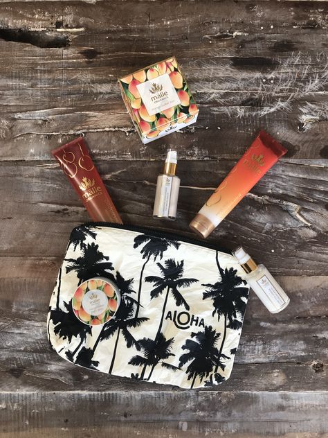 Aloha Bags, Travel Organization Packing, Eryn Krouse, Aloha Collection, Oahu Travel, Organized Packing, Beach Surf, Travel Organization, Favorite Products