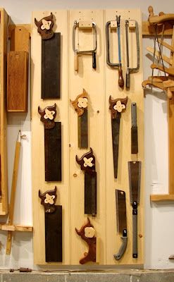 Dan's Shop: Saw Storage Upgrade - Part II Hand Saw Storage Ideas, French Cleat Saw Storage, Saw Storage Ideas, Hand Saw Storage, Saw Storage, Best Hand Tools, Diy Garage Storage Cabinets, Building A Workbench, Garage Organization Diy